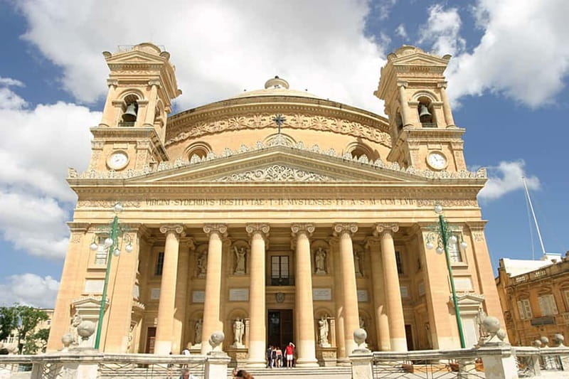 Mosta, Crafts Village, Mdina & Valletta Full-Day inc Platter - Key Points at a Glance