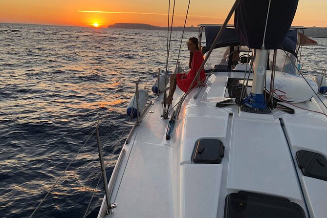 Private Boat Charter to Comino Blue Lagoon - Timing, Crowds, and Wind on Maltese Water