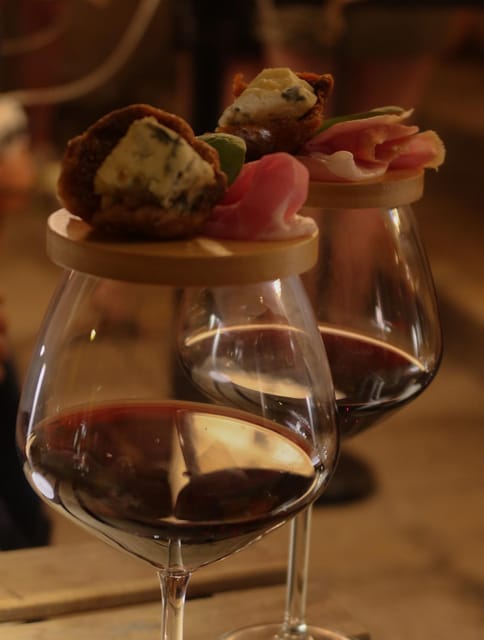 Romantic Wine Tasting Experience at Koccio Valletta - The romantic setting: why the location works for couples
