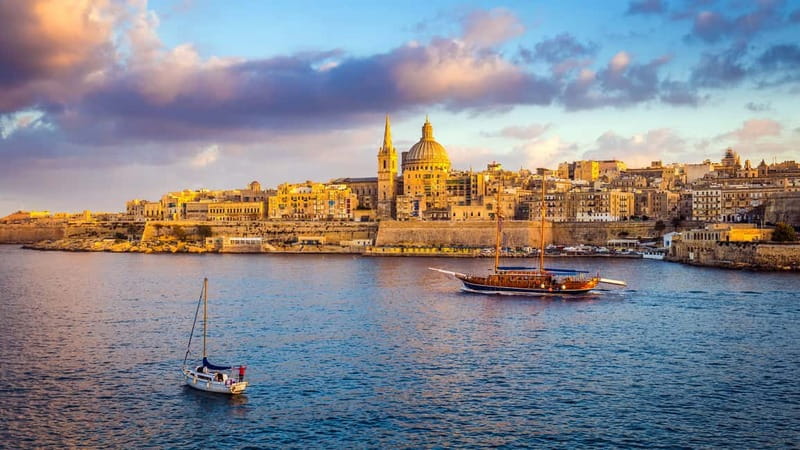 Sliema: Gozo/Comino Blue Lagoon Gulet Cruise w/ Lunch+Drinks - What to pack for this gulet day (so you enjoy it more)