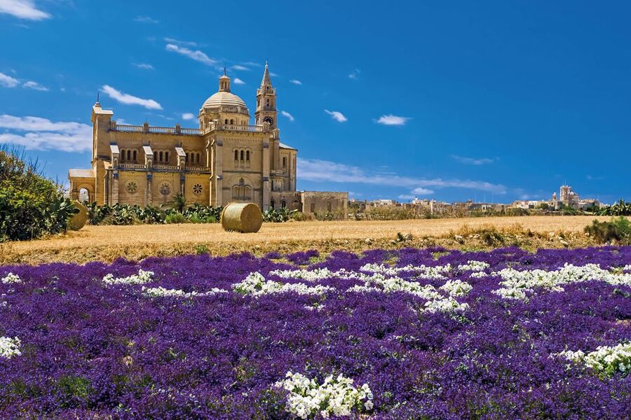 Sliema or St. Paul's Bay: Best of Gozo and Comino Day Trip - What’s included on the water, and what you must bring yourself