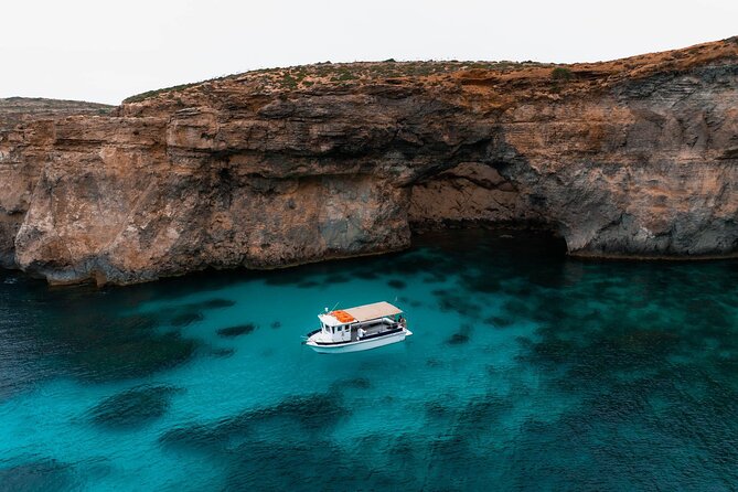 Snorkeling in Blue Lagoon Beaches and Bays Trip Comino - Small Group Energy, How to Get the Best Seat