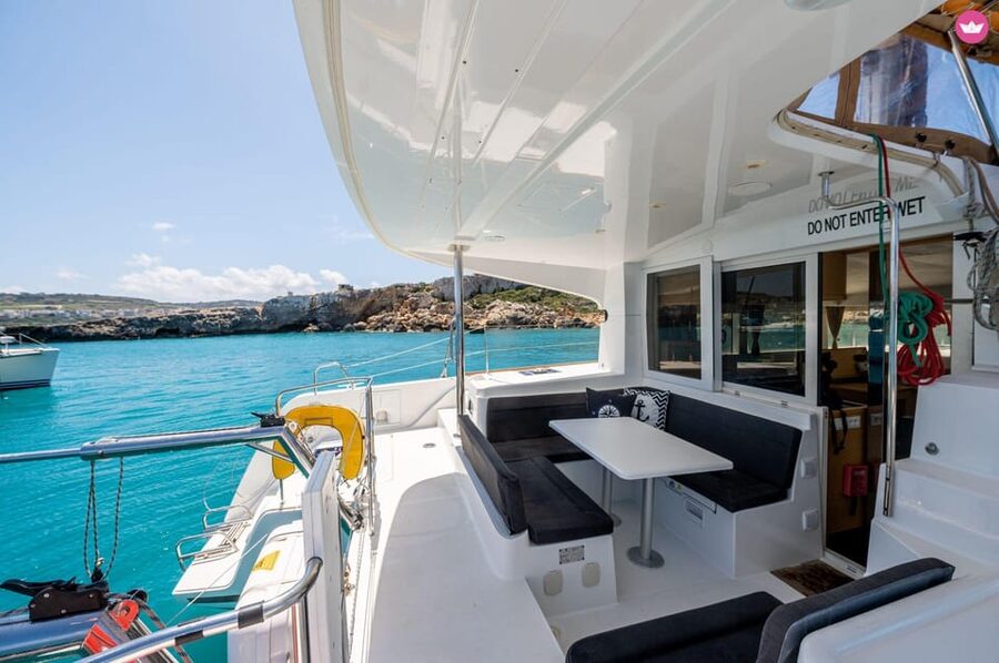 St. Paul's Bay: Half-Day Luxury Catamaran Tour with Drinks - Blue Lagoon (Malta): swim time, snorkeling, and the option to head to shore