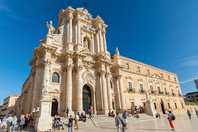 Syracuse and Marzamemi Sicily Tour - Piazza Duomo and Syracuse Cathedral: one church, four eras you can see