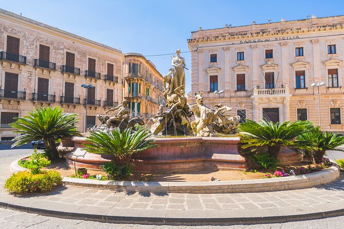 Syracuse and Marzamemi Sicily Tour - Mt. Etna and Modica: how the day uses time for variety