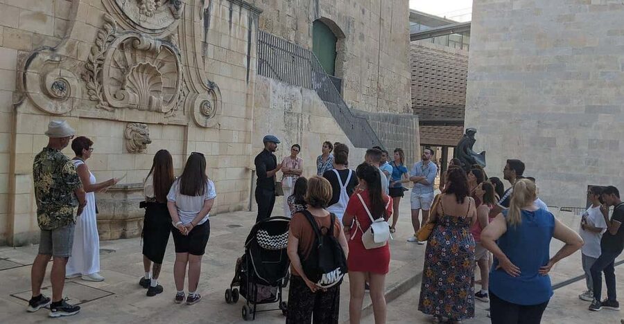 The Grand Tour of Valletta: A walking tour of Valletta. - Starting at Triton Fountain, then getting your bearings fast