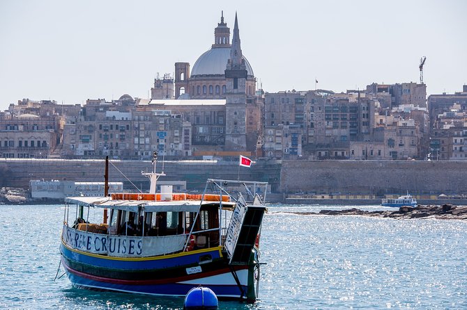 The Traditional Harbour Cruise - Onboard story time: commentary that reaches back to 1565