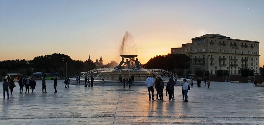 Valletta: City Walking Tour in a Small Group - Price and time value: $24 for a focused 2.5-hour route