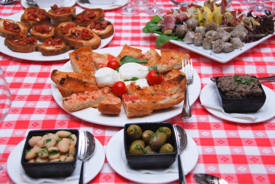 Valletta: Food and Culture Private Tour - Hobz biz-zejt and the bread-and-oil idea