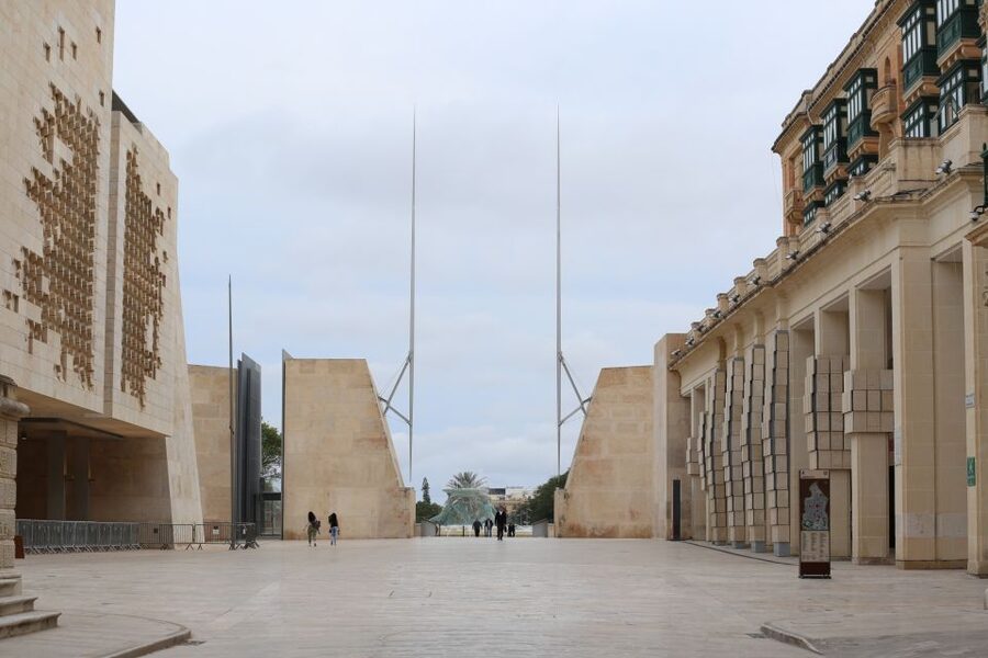 Valletta: Guided City Walking Tour - Barrakka Gardens and Grand Harbour Views Without the Hustle