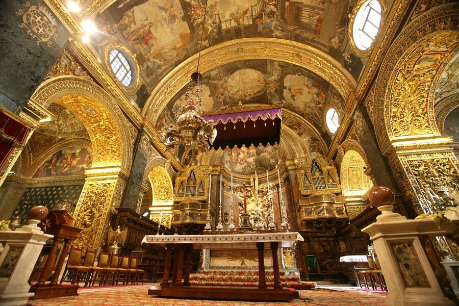 Valletta: Guided Walking Tour with St. John's Co-Cathedral - Quick hits before you go