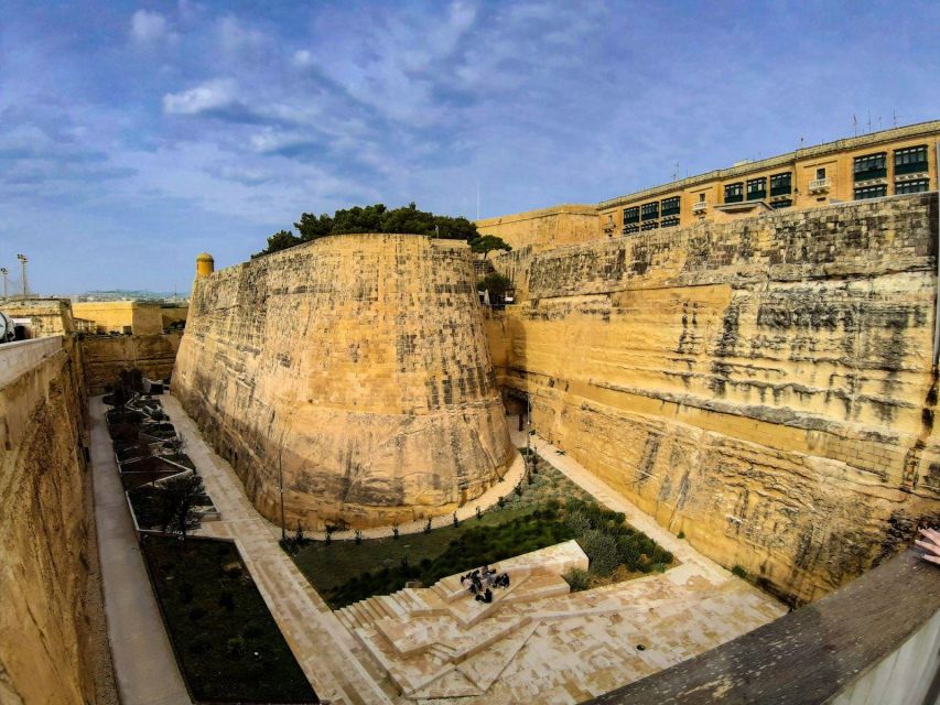 Valletta: Self-Guided Historical Walking Tour (Audio Guide) - A few practical travel tips that will save you time